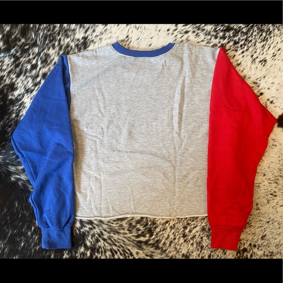 NWOT, Never worn “No Way” lightweight sweatshirt - Picture 5 of 5